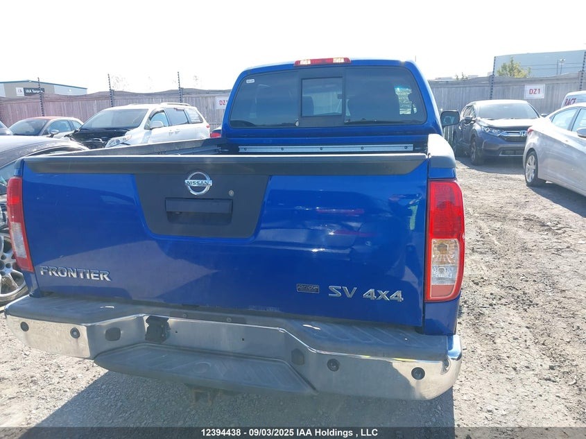 2015 NISSAN Frontier SL/SV